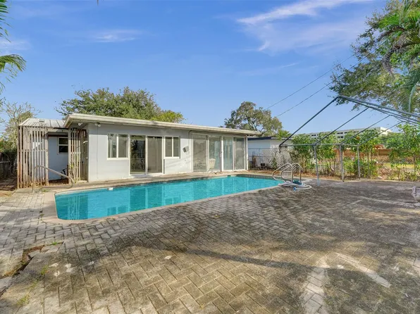 3920 Hayes Street, Hollywood, FL 33021