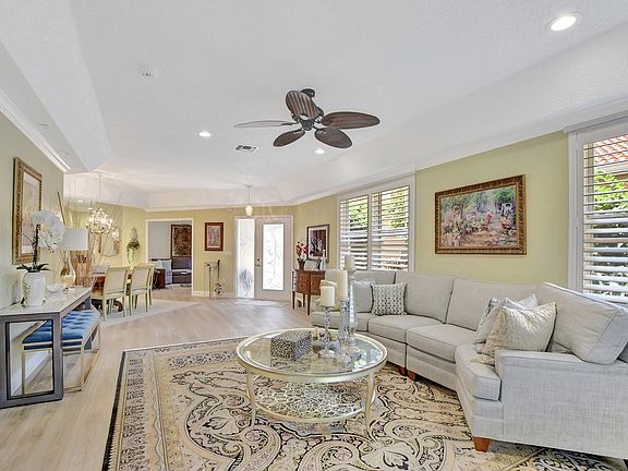 5th image of 9857 Summerbrook Terrace #A