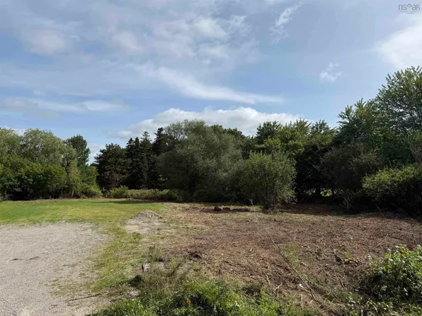 A1 Dill Rd, West Hants, NS B0N 2T0