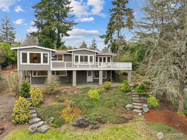 2561 123rd Ave SE, Bellevue, WA 98005