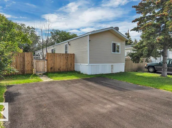 57 4850th Ctr, New Sarepta, AB T0B 3M0