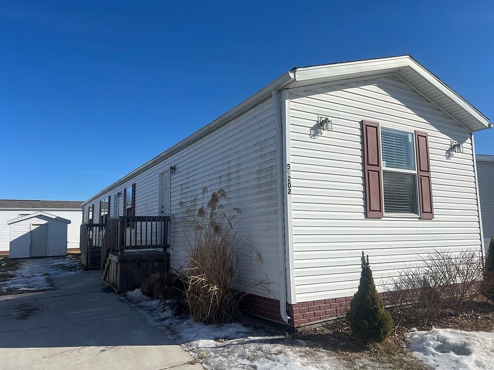 1st image of 59202 Dawn St