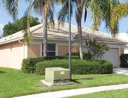 2nd image of 12966 Hampton Lakes Cir
