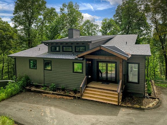 4th image of 271 Toccoa Preserve Ct