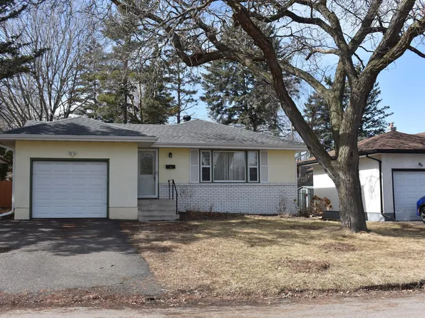1533 Winchell St, Saint Paul, MN 55106