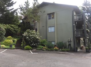 2802 SW Beaverton Hillsdale Hwy #B, Portland, OR 97239