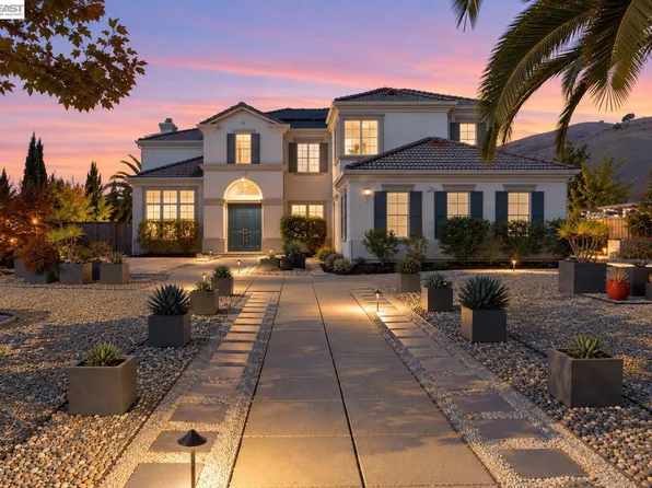 3396 Woodside Ter, Fremont, CA 94539