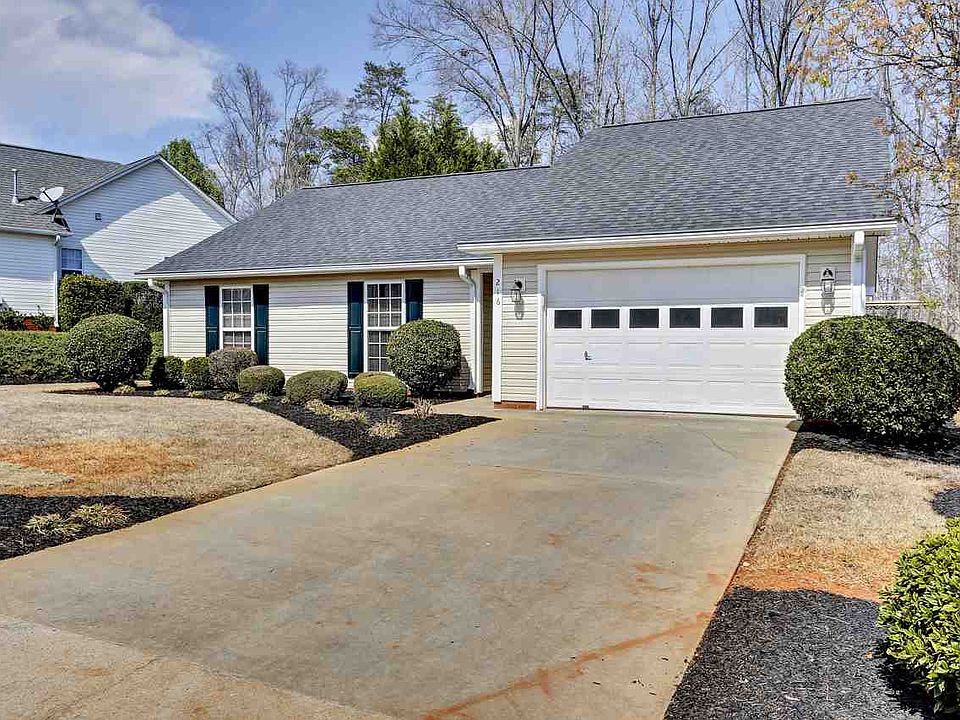 1st image of 216 Stonington Way