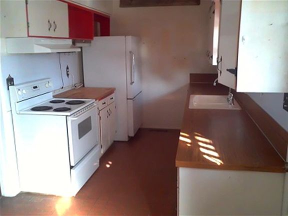 2nd image of 1523 N 18th Dr