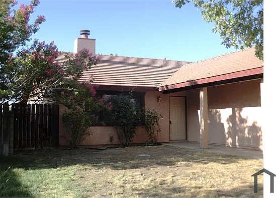 741 E Ivesbrook St — Photo 15