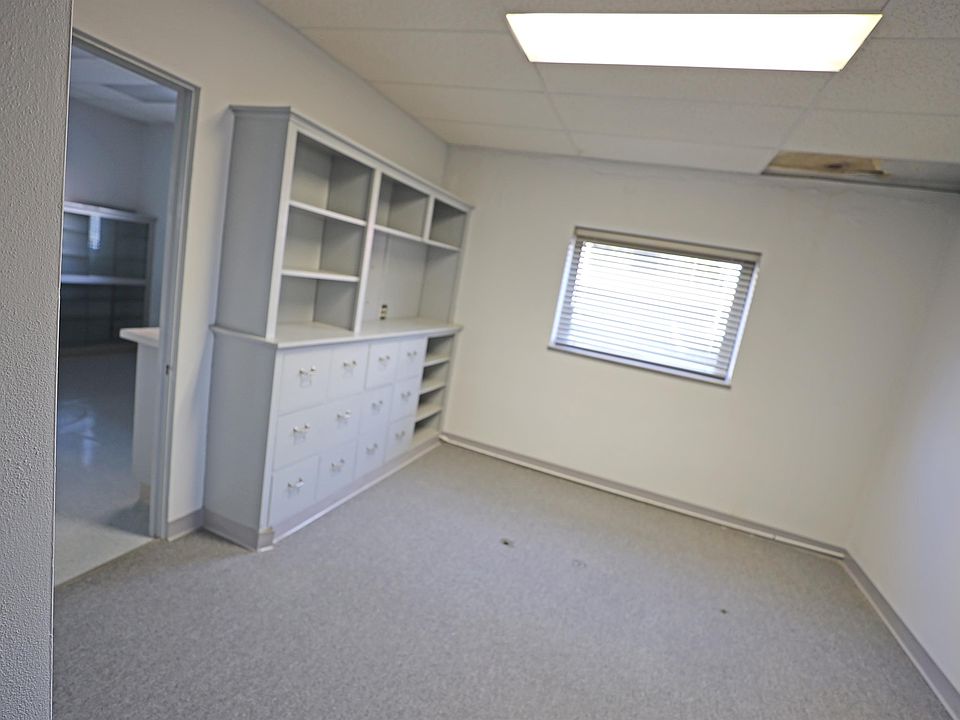 1st image of 301 N 2nd St #201
