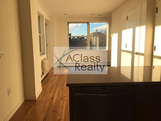 Rented by A Class Realty Long Island City LLC | media 34