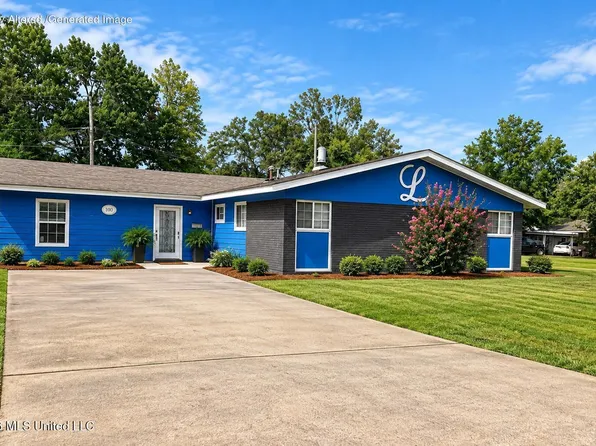 1100 W Jefferson Ave, Greenwood, MS 38930