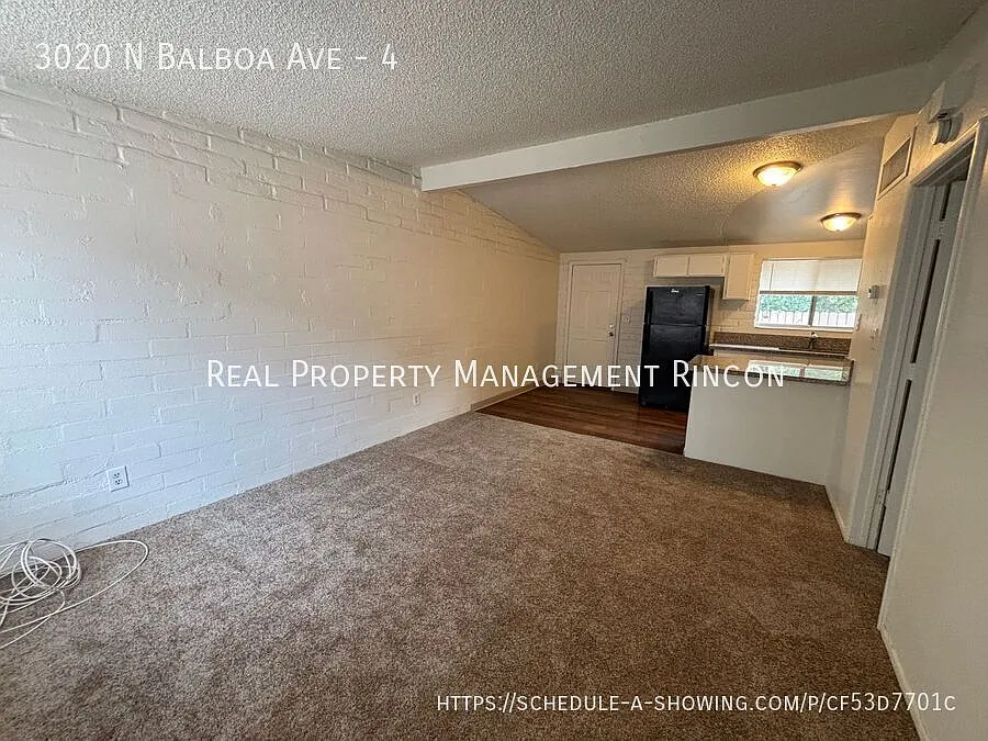 Centrally Located 1-Bed, 1-Bath. Water/Sewer/Trash Included!! — Photo 2