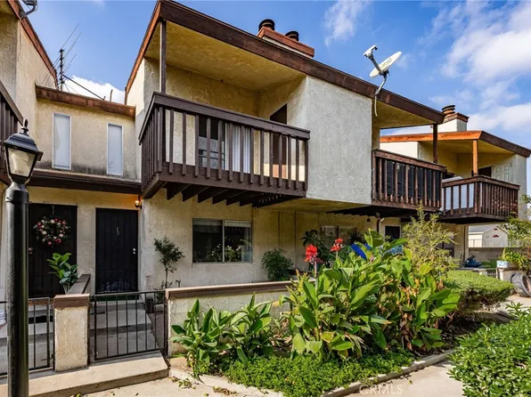 9100 Acacia Ave APT 15, Fontana, CA 92335