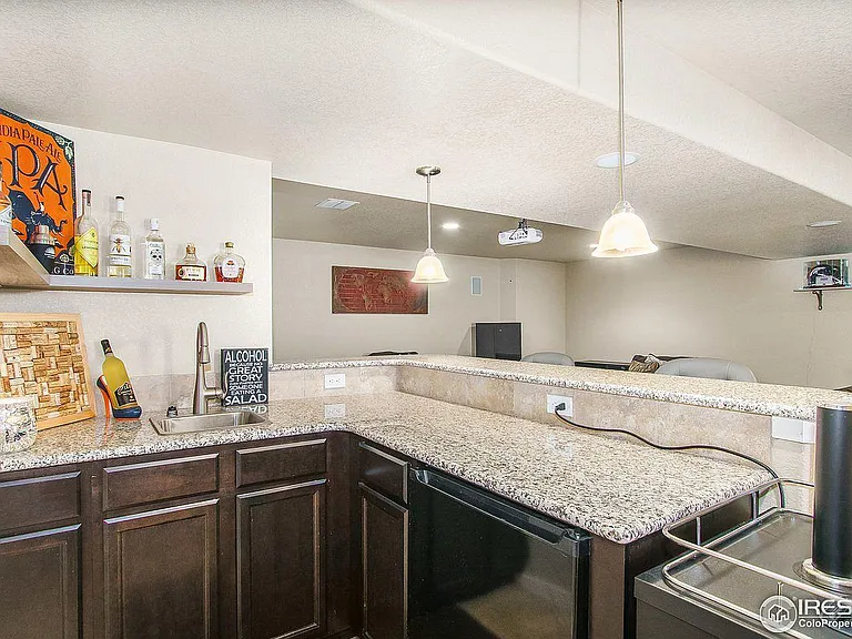 2869 Hydra Dr — Photo 19