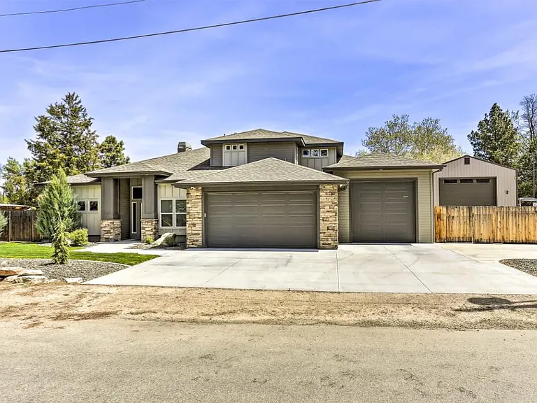 592 S Cotterell Dr — Photo 31