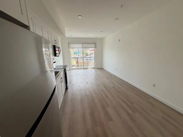 4015 Richmond St #305, San Diego, CA 92103