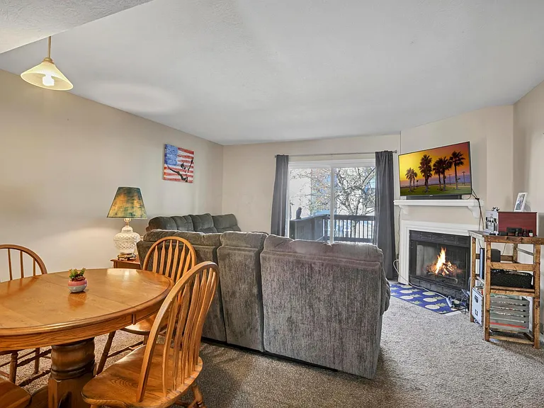 189 Hawkins Ln #F — Photo 15