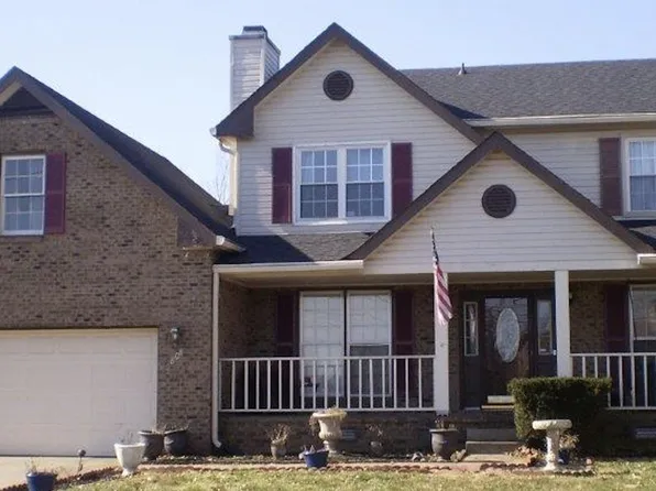 808 Keystone Ct, Clarksville, TN 37042