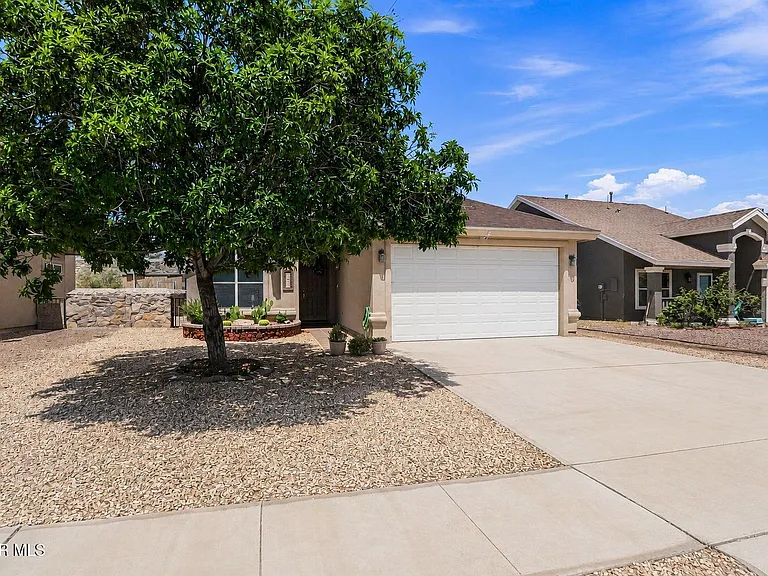 4769 Joseph Rodriguez Dr — Photo 2