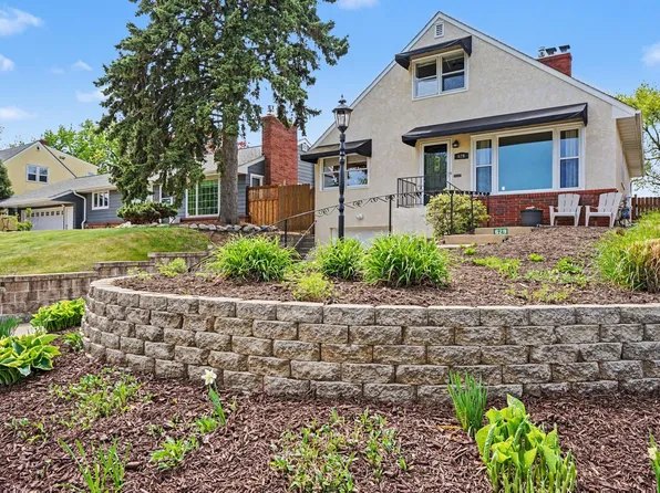 629 Saratoga St S, Saint Paul, MN 55116
