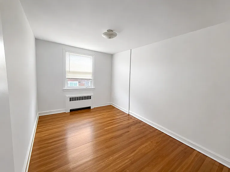 8239 Williams Ave — Photo 9