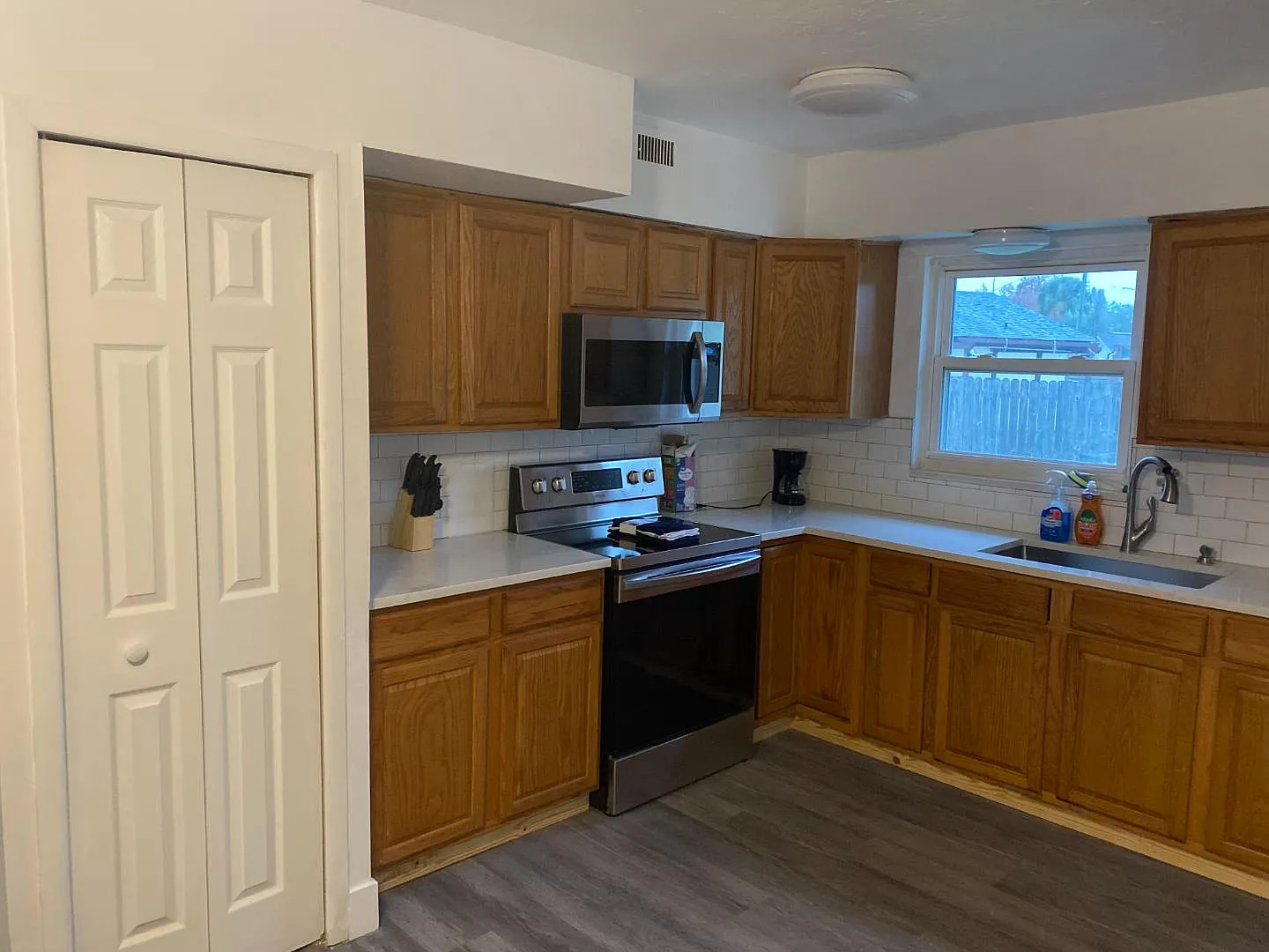 3801 Clover Ln — Photo 3