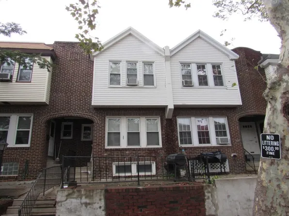 907 Carver St, Philadelphia, PA 19124