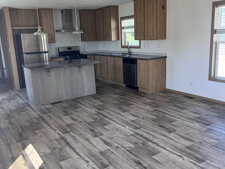 Cedar Terrace — Photo 37
