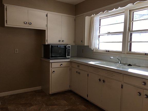 4th image of 6128 Evans St