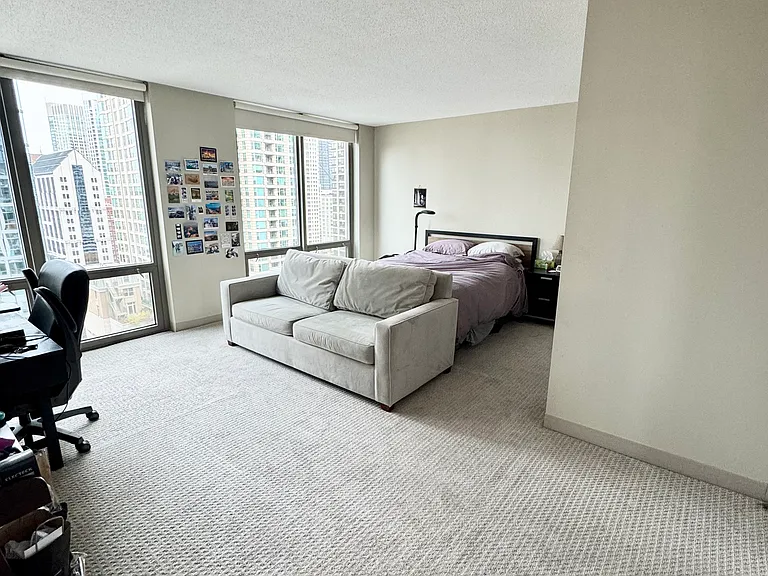 2 E Erie St #1908 — Photo 4