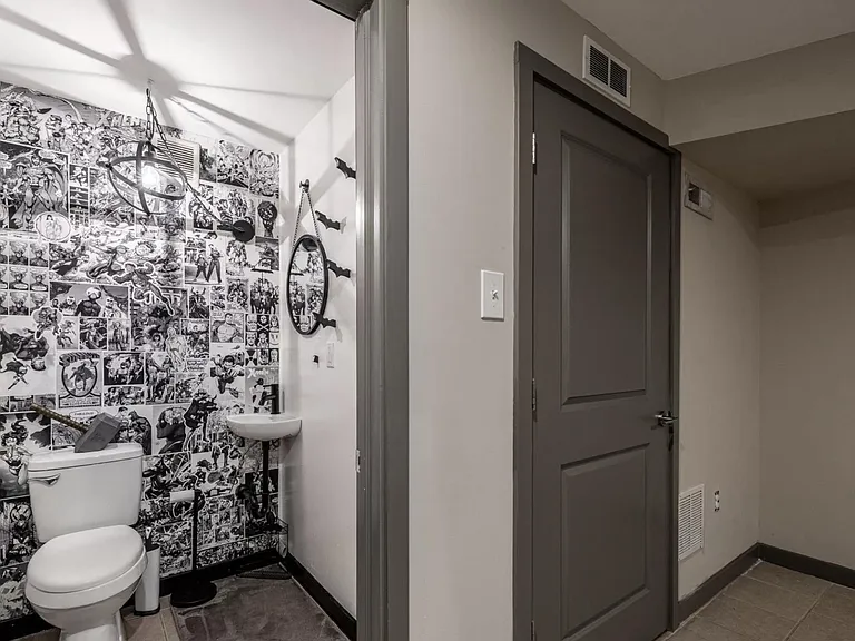 powder room in basment