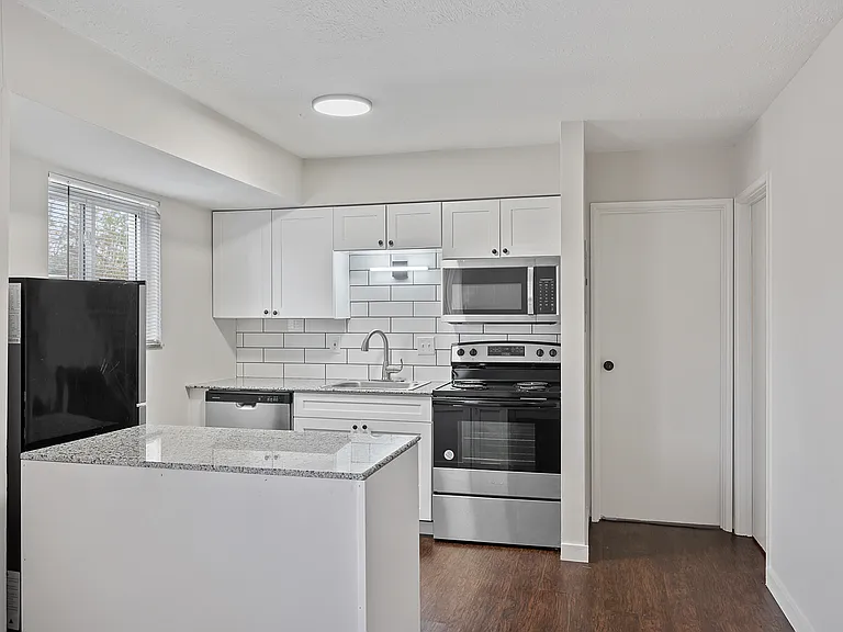 6449 Montgomery Rd #2 — Photo 7