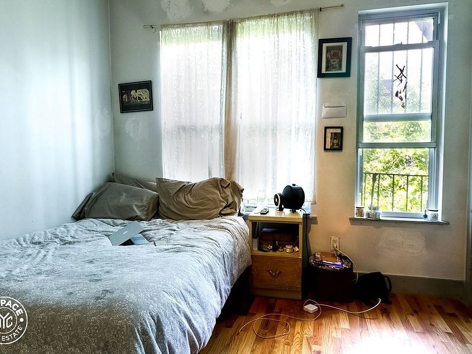 1st image of 247 Troutman St #3M