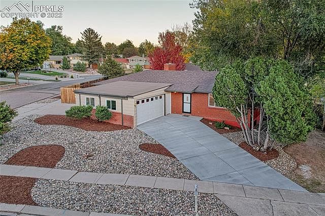 1st image of 1411 Martin Dr