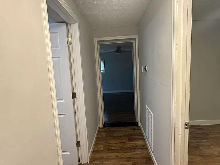 1225 Buckley Ave — Photo 17