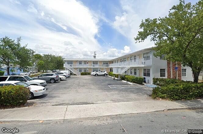 1st image of 801 N H St #8