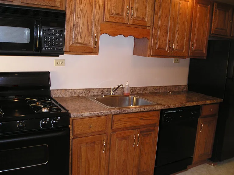 132 S 19th St #2 — Photo 15