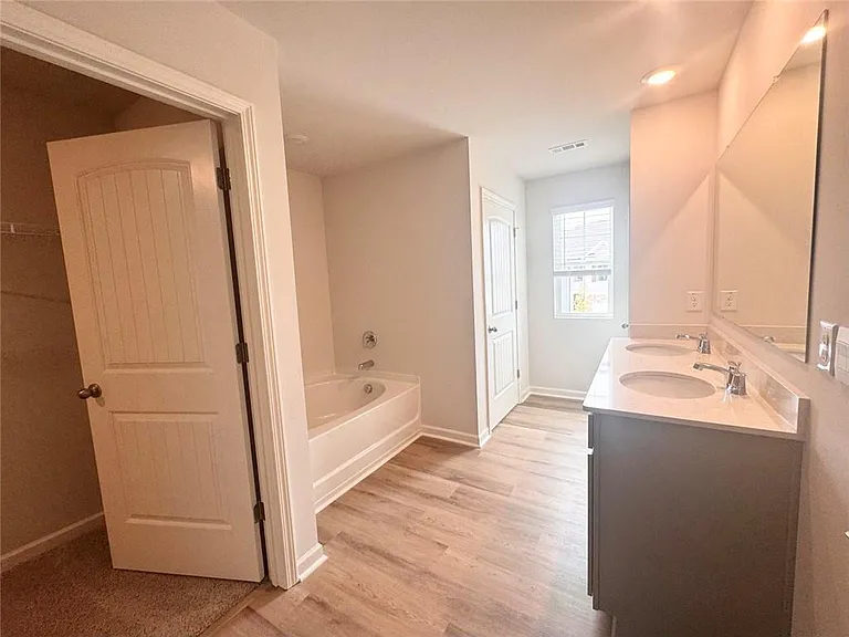 22 Berryville Dr — Photo 21