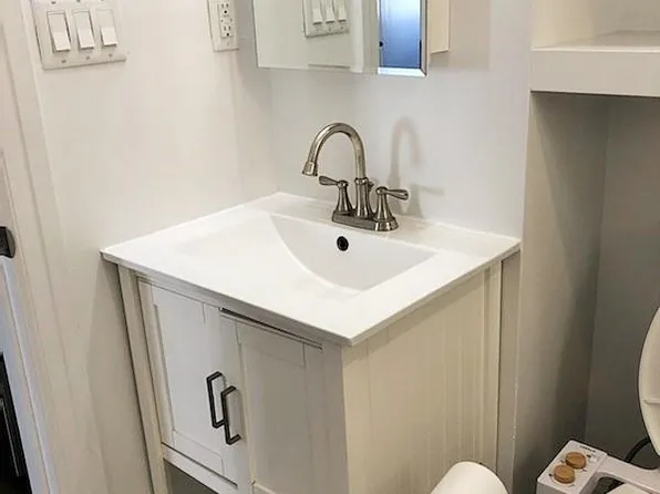 297 4th Street image 16 of 19