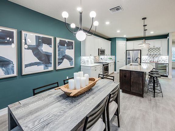 Cafe Area off of Kitchen