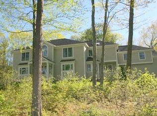 221 Woodland Rd, Hampton, NH 03842