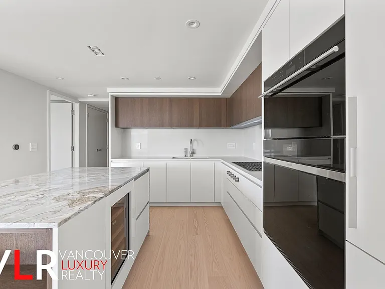 3596 W 28th Ave #203 — Photo 3