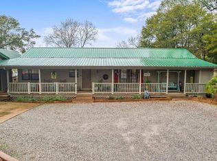 575 Sand Island Dr, Camden, AL 36726