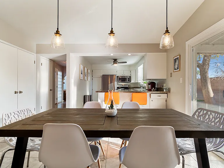 7303 E Cypress St — Photo 12