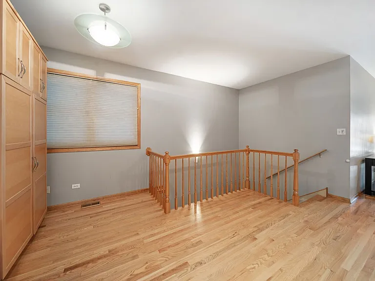 1451 W Walton St #1 — Photo 6
