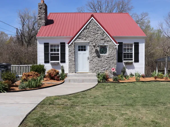 209 Church St, Dover, TN 37058
