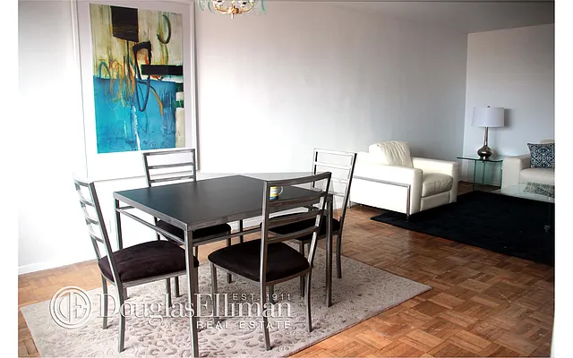 Sold by Douglas Elliman | media 24