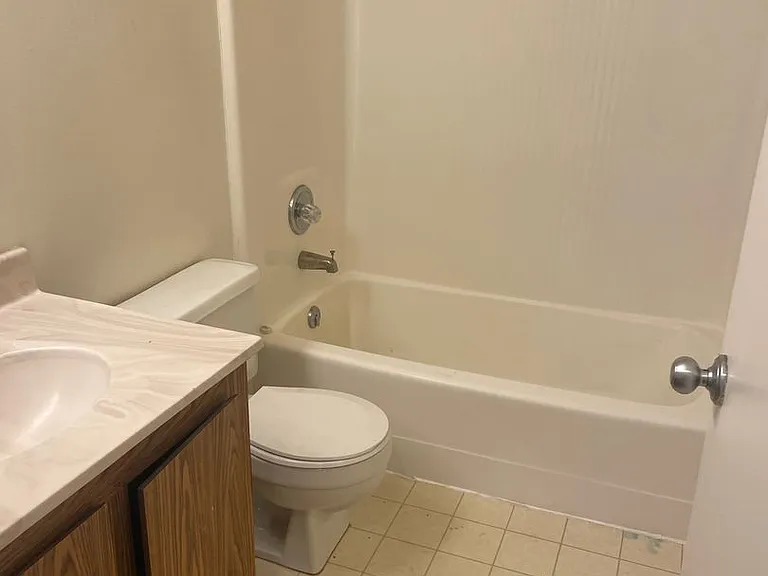 1200 Florida Rd #32 — Photo 6